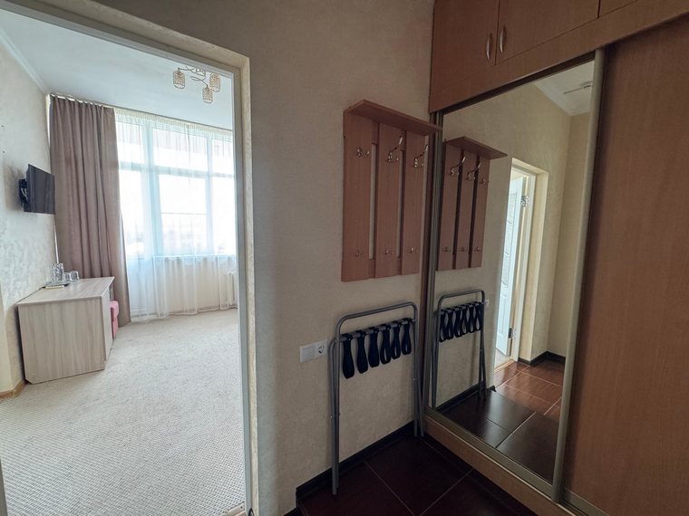Номер «Двухкомнатный номер 1 категории (люкс), корпус 1» — Санаторий «Виктория» — фото 3